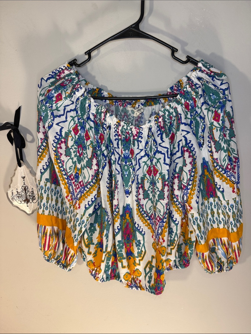Christian Siriano White Floral Paisley Off-Shoulder Crop Top with Gold Accents